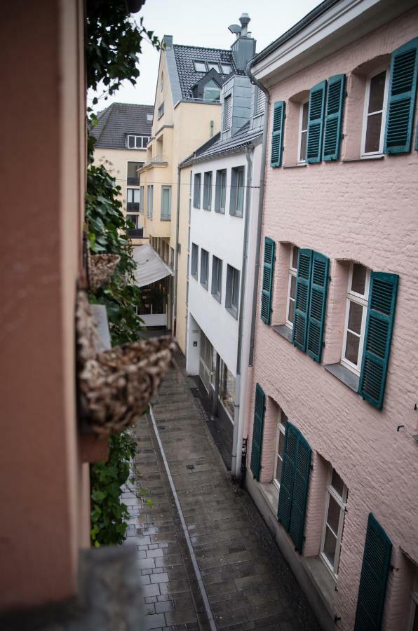 Altstadt Apartment Charly Ντίσελντορφ Εξωτερικό φωτογραφία